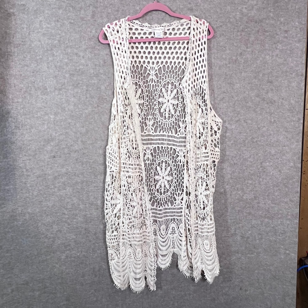 Paisley Vine Crochet Lace Vest One Size Beige Floral Boho Festival Layering